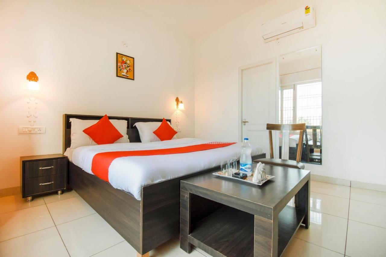Oyo 75460 Sky High Residency Hotel Ludhiana Exterior photo
