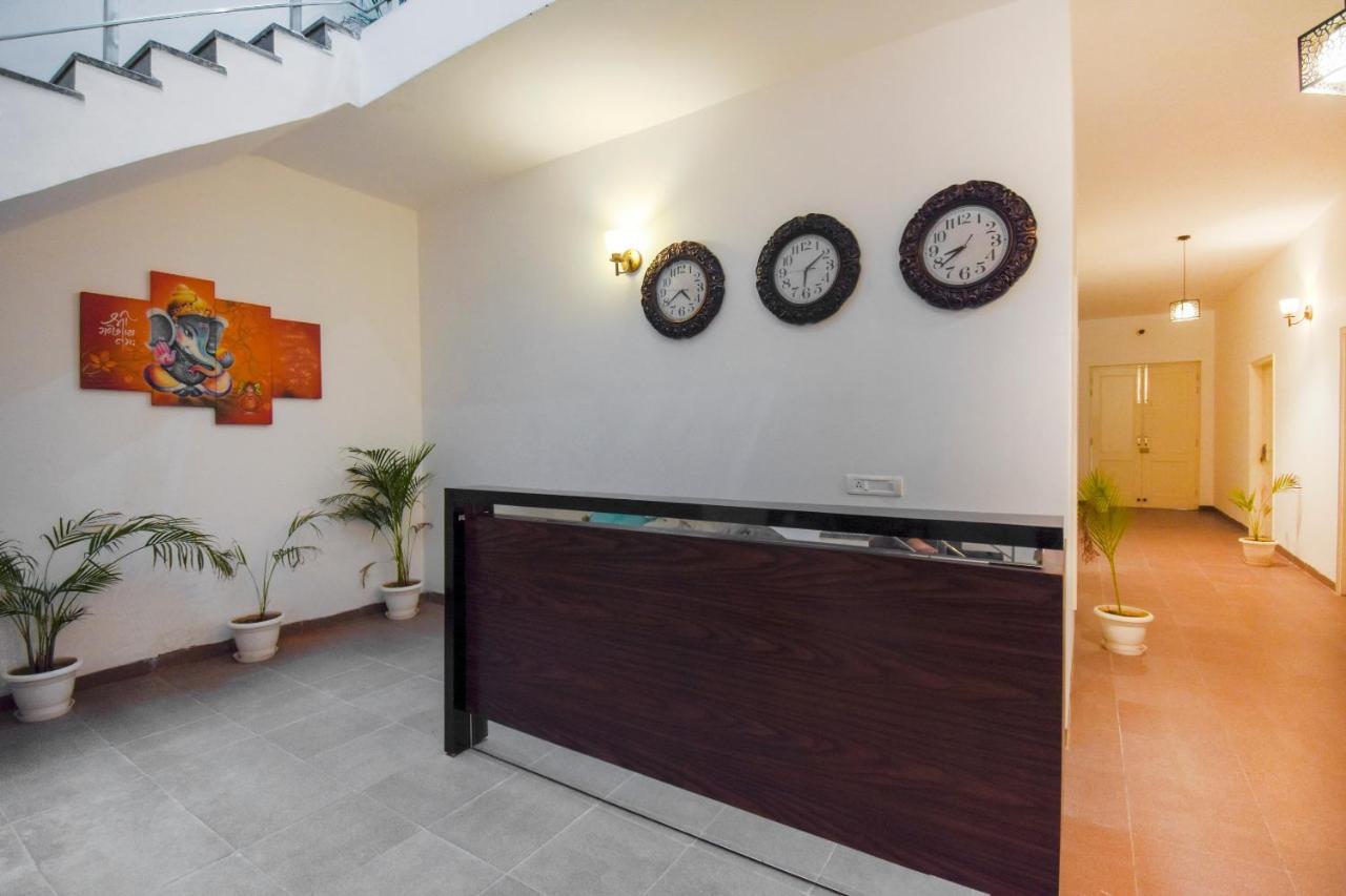Oyo 75460 Sky High Residency Hotel Ludhiana Exterior photo